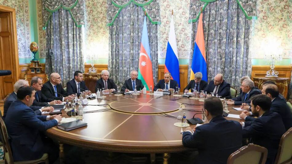 Negociaciones entre Armenia y Azerbaiyán. Foto: EFE