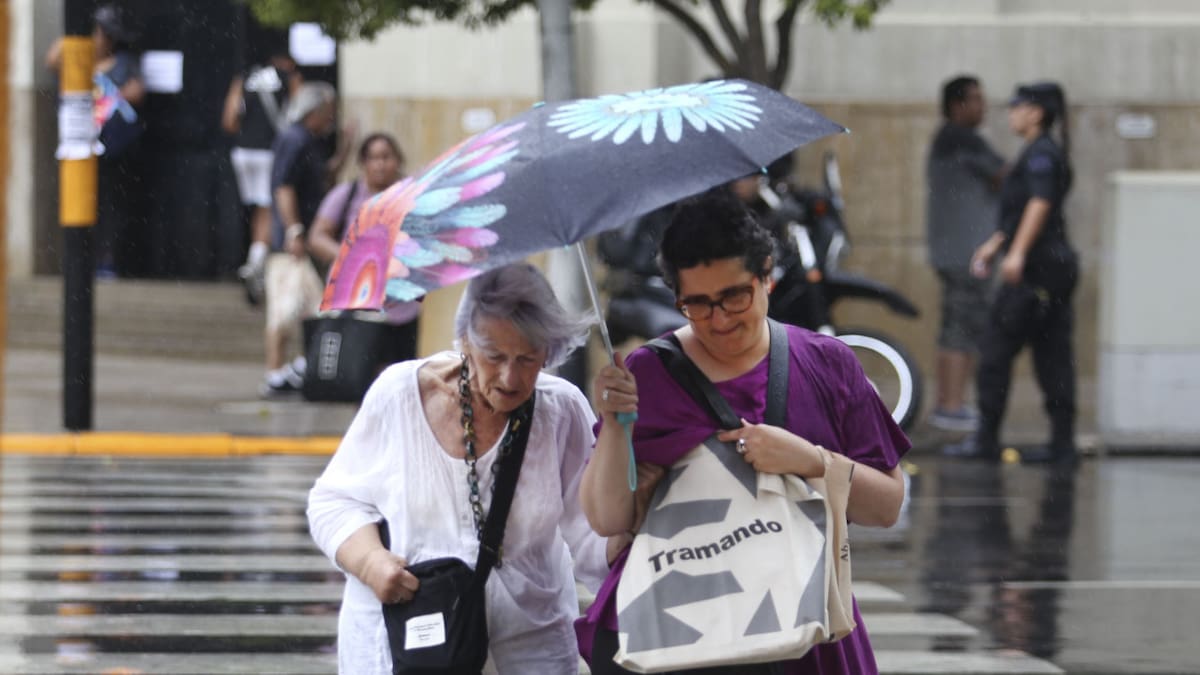 Se adelantan las tormentas tras sorpresivo cambio en el pronóstico: a qué hora llueve en la Ciudad de Buenos Aires