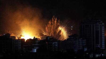 Ataque explosivo de Israel a Gaza. Foto: EFE.