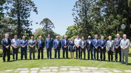 Alberto Fernández con gobernadores provinciales en Quinta de Olivos, AGENCIA NA