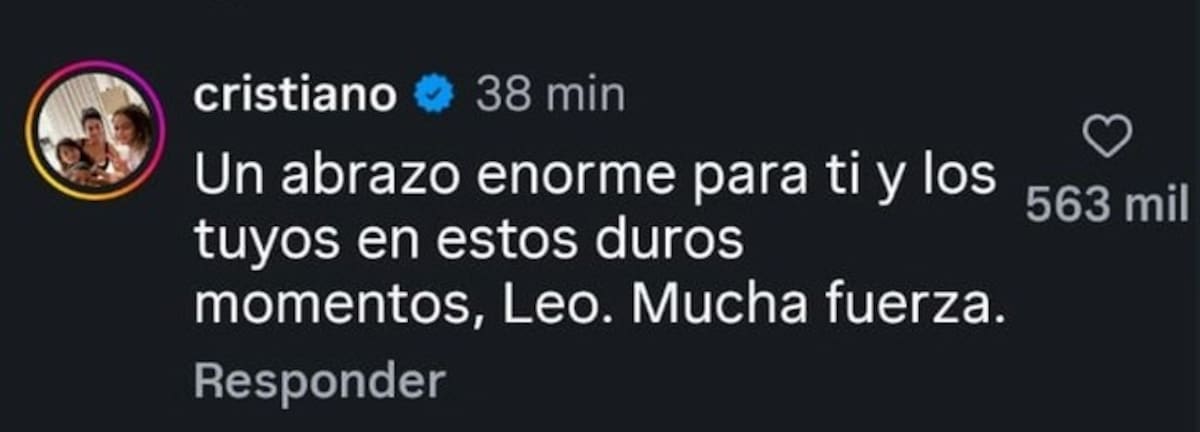 Mensaje de Cristiano Ronaldo en el posteo de Messi.