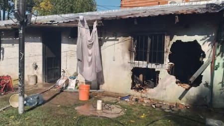 Incendio en Garín. Foto: NA.