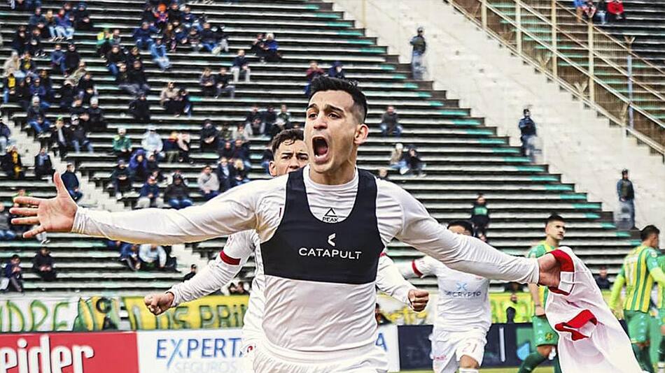 Festejo de Huracán, fútbol argentino, NA