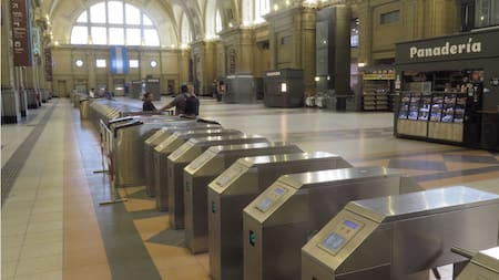 Paro general de la CGT: cómo funcionan los trenes, colectivos y subtes este jueves 10 de abril