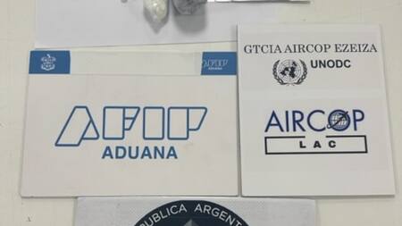 Operativo antidrogas en Ezeiza. Foto: Aduana