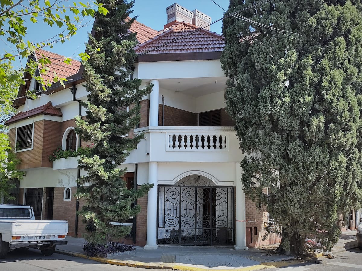 Está escondido en Buenos Aires, parece de 1912 y guarda una historia obrera única