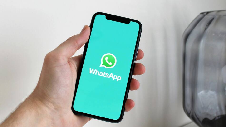 WhatsApp, una nueva estafa afecta a la red de mensajería. Foto: Pexels.
