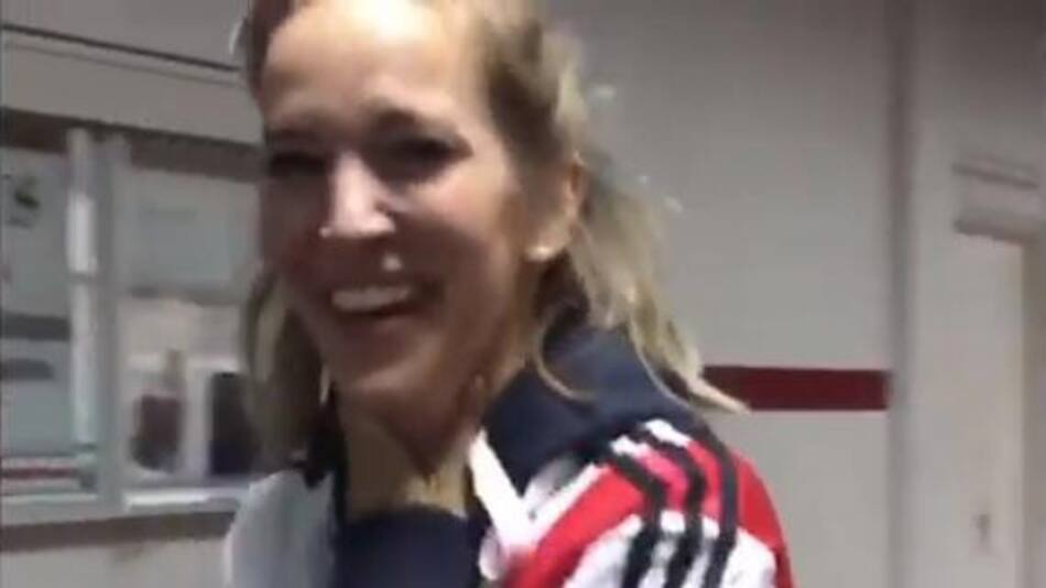 Blooper de Luisana Lopilato en la cancha de River