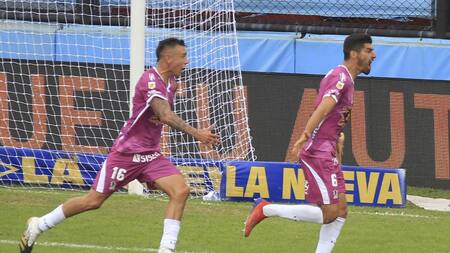 Arsenal de Sarandí, fútbol argentino, festejo de gol, NA