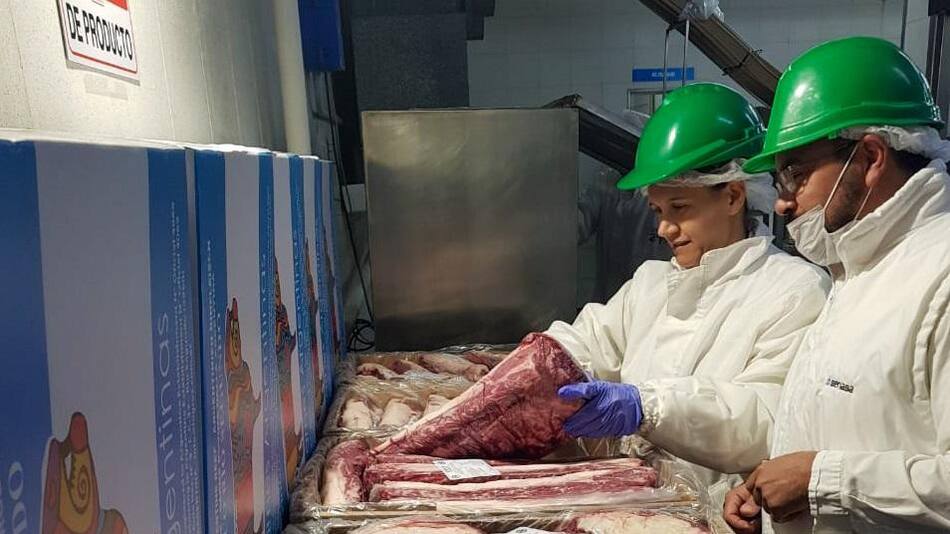 Carne con coronavirus de Argentina a China, NA