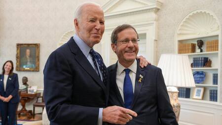 Joe Biden e Isaac Herzog. Foto: EFE.