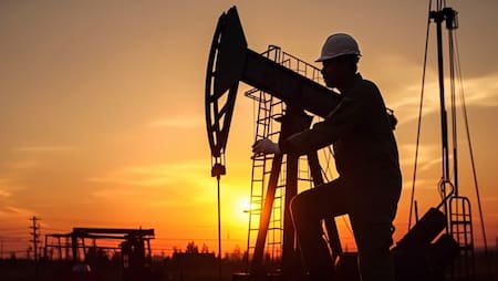 Ingeniería, petróleo, carrera, universidad. Foto Unsplash