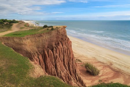 Praia Da Falésia, Portugal. Foto: X