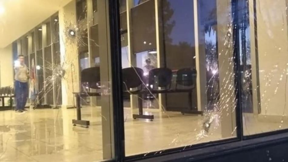 Ataque narco en edificio de juicio a Los Monos