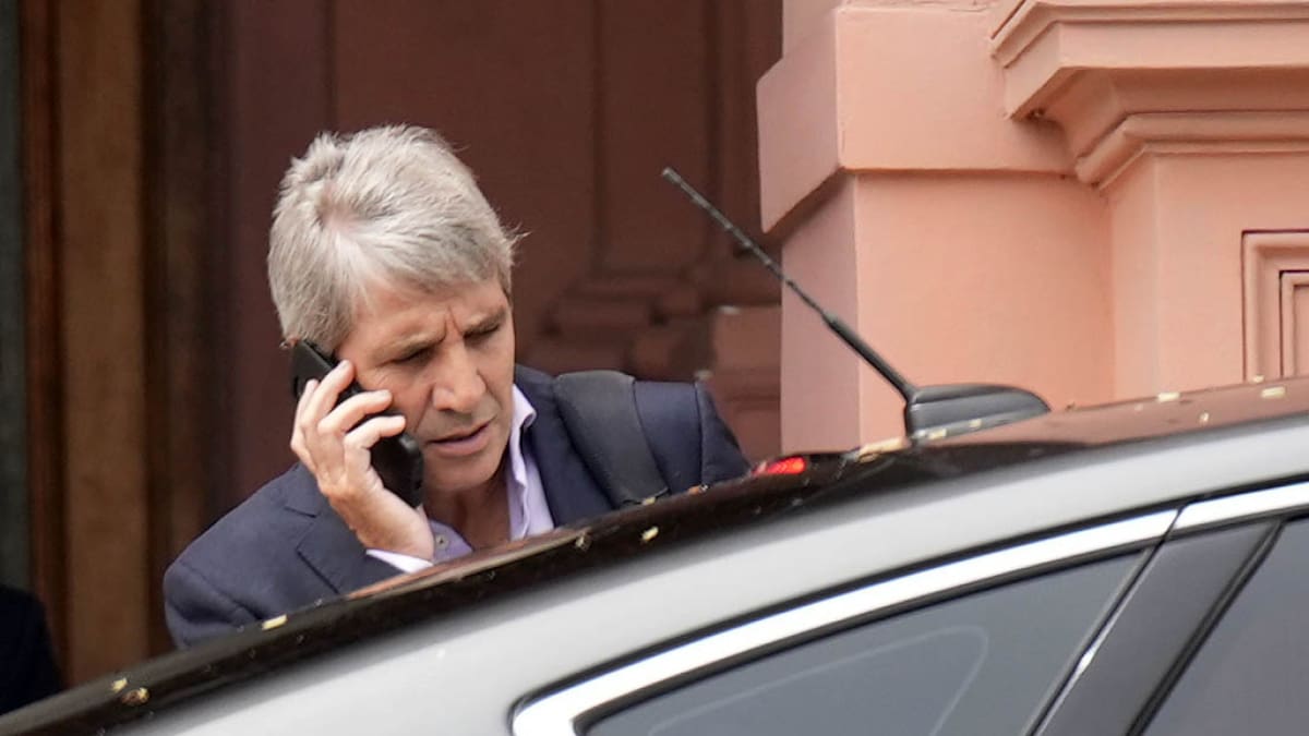 Luis Caputo, ministro de Economía. Foto: NA.