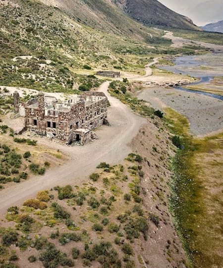 Hotel Termas El Sosneado, Mendoza. Foto Instagram @ruterosargentinos