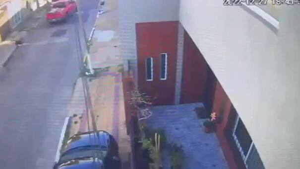 Un jubilado mató de un disparo en el pecho a un delincuente que quiso asaltarlo en su casa
