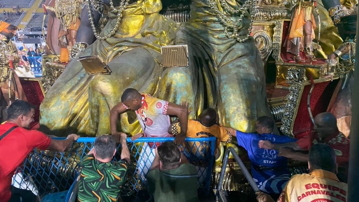 Accidente en el carnaval de Río de Janeiro, Brasil.