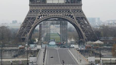 Coronavirus en Francia, Torre Eiffel, REUTERS