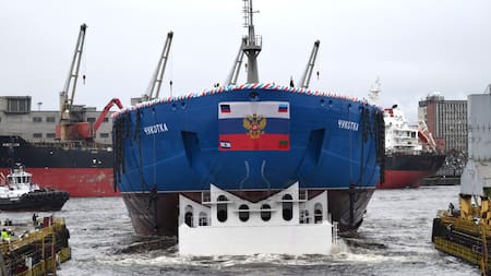 Rompehielos atómico Chukotka en San Petersburgo.