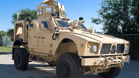 Vehículos blindados 4×4 Oshkosh M-ATV que recibe Paraguay.