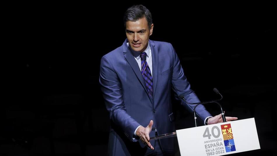 Pedro Sánchez interviene este lunes en Madrid durante el acto de conmemoración por el 40 aniversario del ingreso de España en la OTAN. Foto: EFE