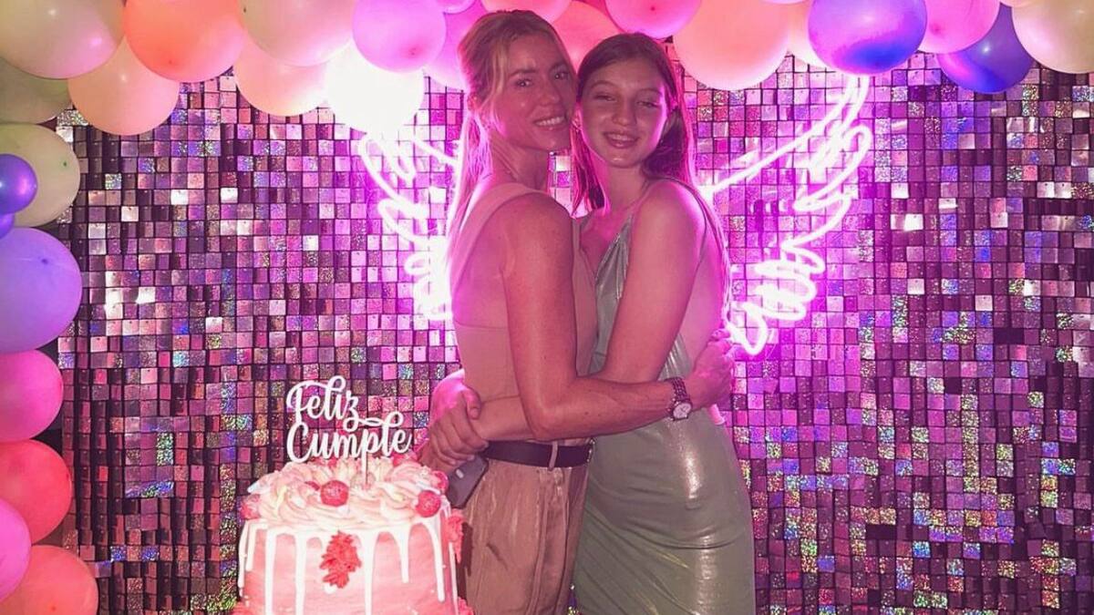 Nicole Neumann y su hija Allegra. Foto: @nikitaneumannoficial