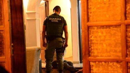 El principal sospechoso detenido por la policía. Foto: Twitter @CasoAislado_Es