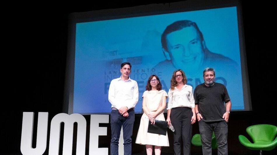 Nicolás Trotta, Silvina Batakis y Víctor Santa María en la UMET. Foto: Prensa.