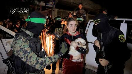 Rehenes israelíes liberados por Hamás. Foto: Reuters.