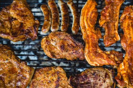Asado, carne, costillas. Foto: Unsplash