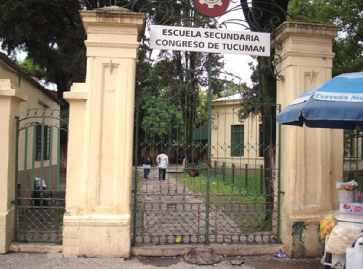 Una alumna de 12 años llevó un arma a un colegio de Tucumán