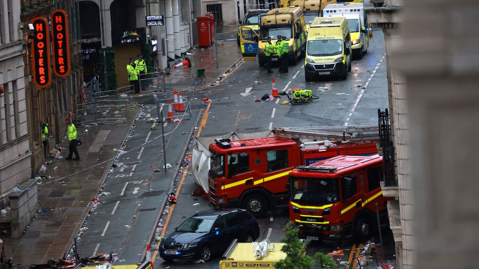 Atropello masivo en los festejos del Liverpool. Foto: Reuters/Phil Noble