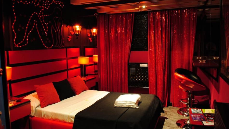 HOTEL TRANSITORIO