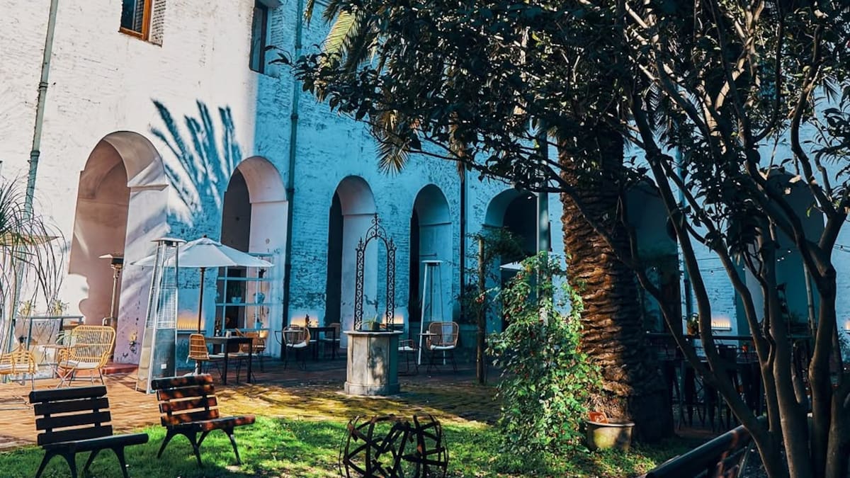 1745 Café Bistró