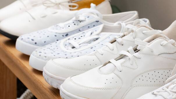 Zapatillas desde $39.999: cuáles son los outlets donde se consigue hasta un 60% de descuento en Puma, Nike y Adidas