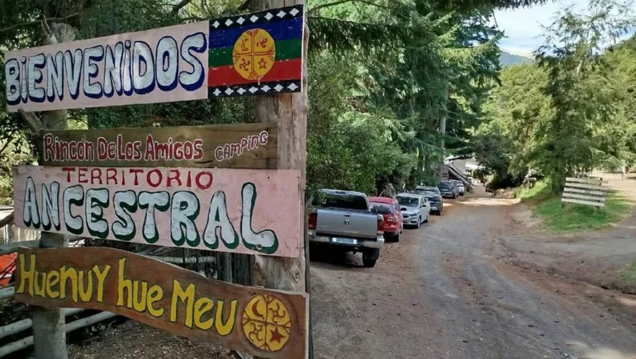 El camping del lago Correntoso en Villa La Angostura.