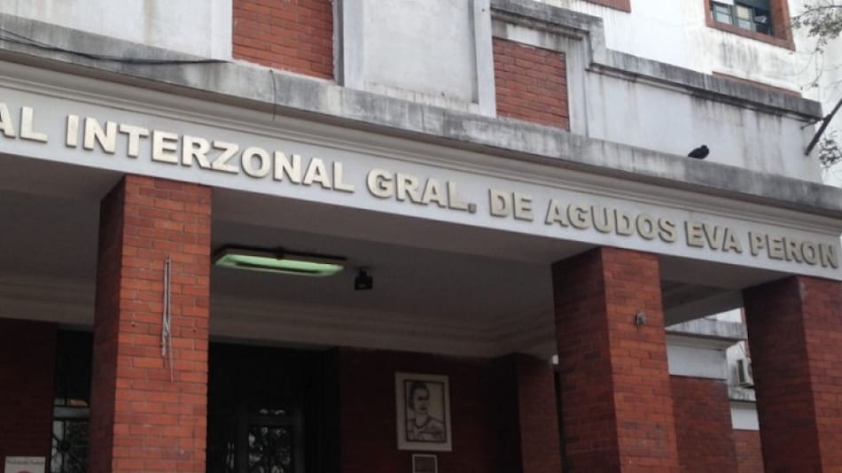El vecino fue trasladado al Hospital Interzonal General de Agudos Eva Perón y se recupera favorablemente. Foto: Google.