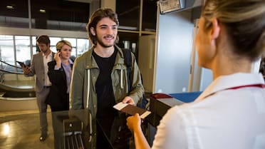 Modernización en los aeropuertos: cuáles serán los cambios en los procesos de check-in y despacho de equipajes