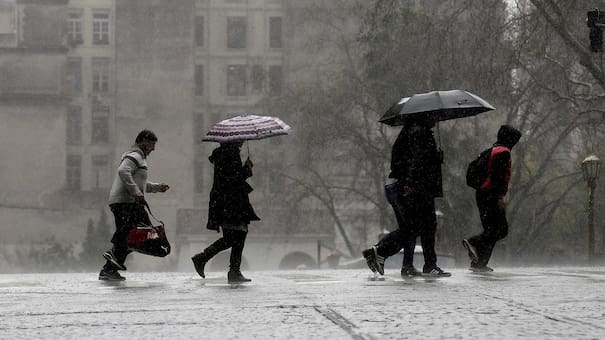 Tormenta de Santa Rosa: qué provincias siguen bajo alerta y cuándo dejará de llover en Buenos Aires