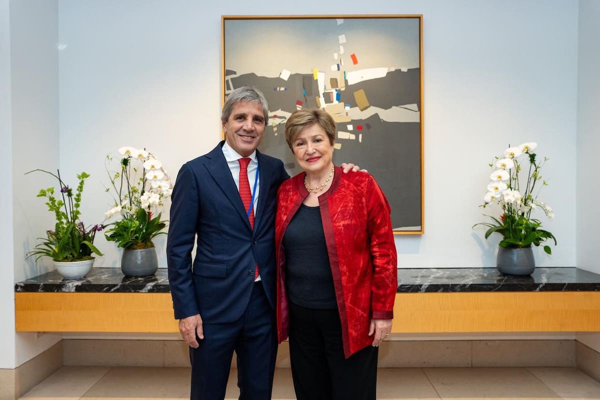 Luis Caputo y Kristalina Georgieva