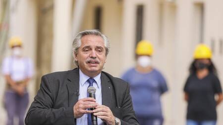 Alberto Fernández, AGENCIA NA