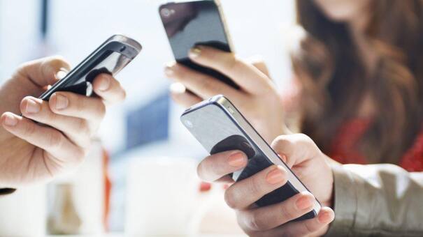 Mercosur eliminó el roaming: no se pagará extra por usar el teléfono en el exterior