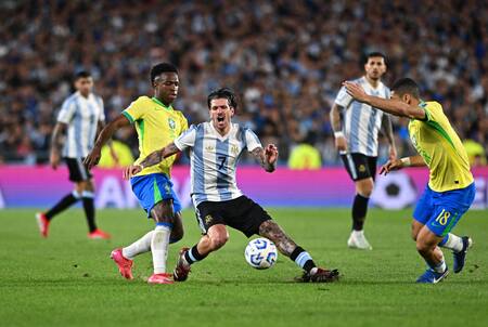 La Selección Argentina vence a Brasil. Foto: Reuters/Rodrigo Valle