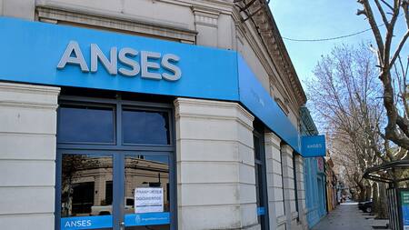 ANSES.