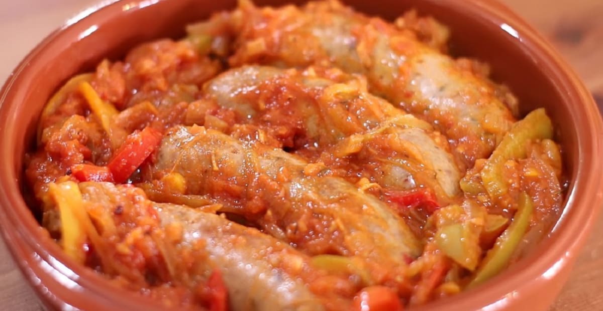 Chorizo a la pomarola. Foto: YouTube