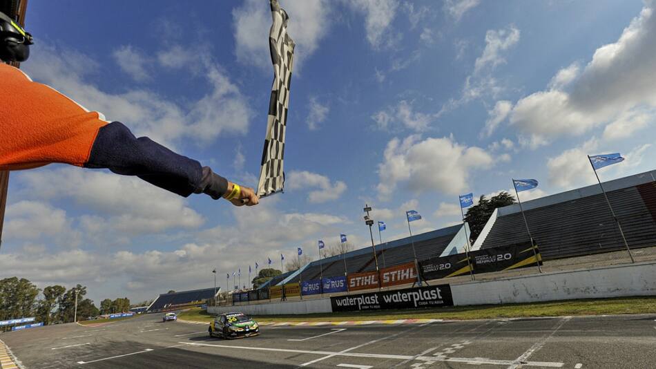 Autódromo Oscar y Juan Gálvez. Foto: NA.