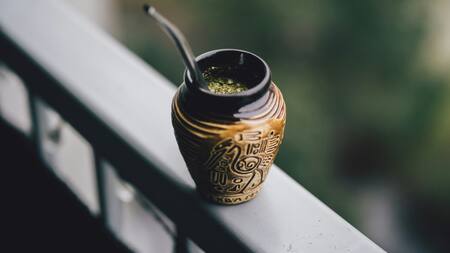 Tomar mate puede ayudar fuertemente a mantener una buena salud. Foto: Unsplash