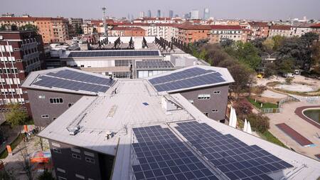 Paneles solares; Milán; Italia. Foto: Reuters.