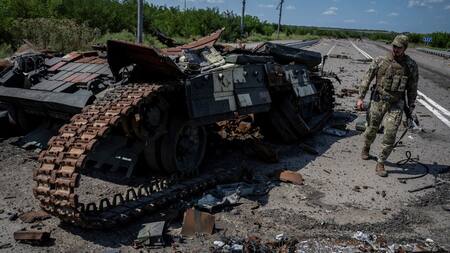 Tanque de guerra destrozado en Robotyne. Foto: Reuters.